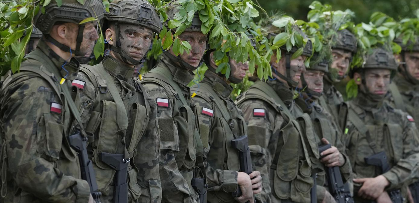 Polonia, 40mila soldati a confine con Russia e Bielorussia