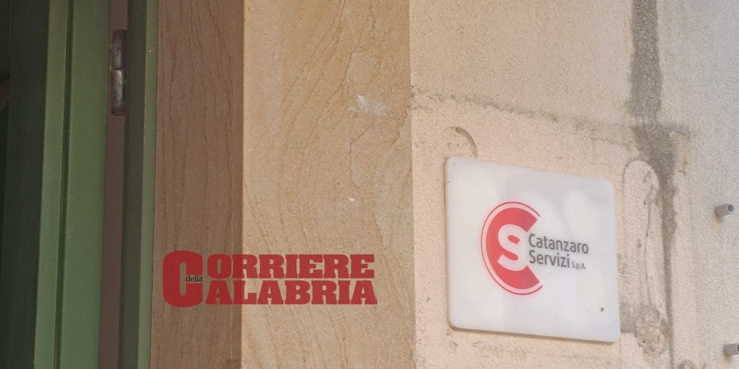 Una “bomba” sociale e politica. Le “ombre” della municipalizzata che allarmano il Comune di Catanzaro