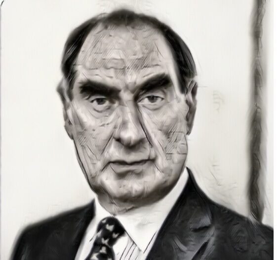 I criminali non detengono lo scettro, al massimo un bastone