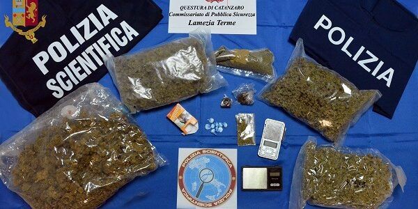 Lamezia Terme, droga in casa di un 23enne: arrestato – VIDEO
