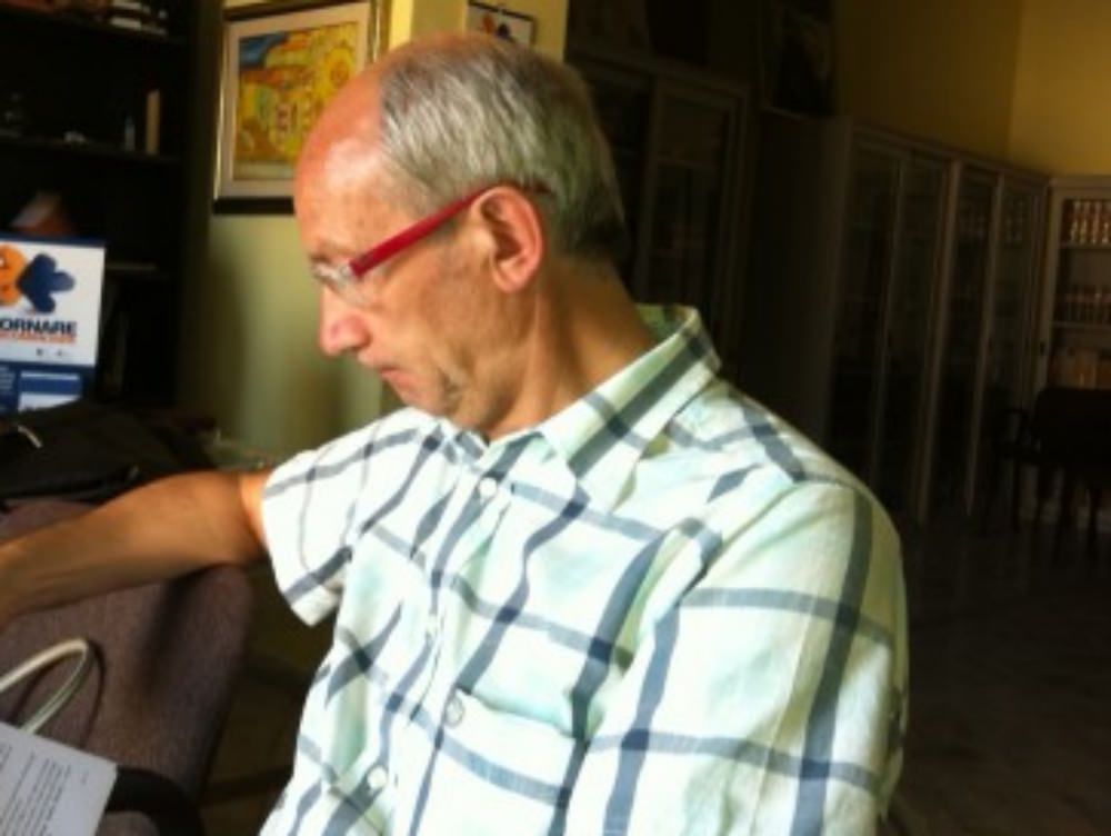 Ad Acquaformosa si brinda in arbereshe-nigeriano