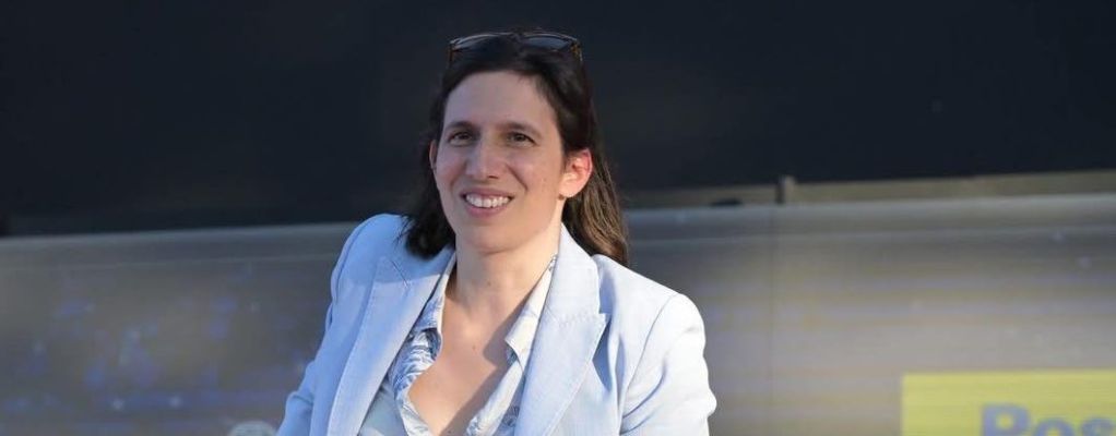 Schlein difende Meloni: «Non accettiamo minacce da Trump»