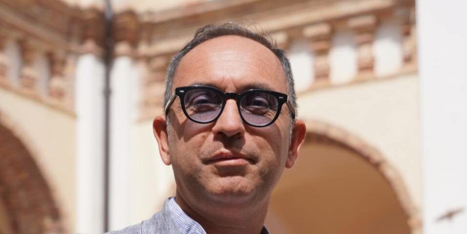 Sì al salario minimo, la mozione “rivoluzionaria” approvata dal Consiglio comunale di Castrovillari