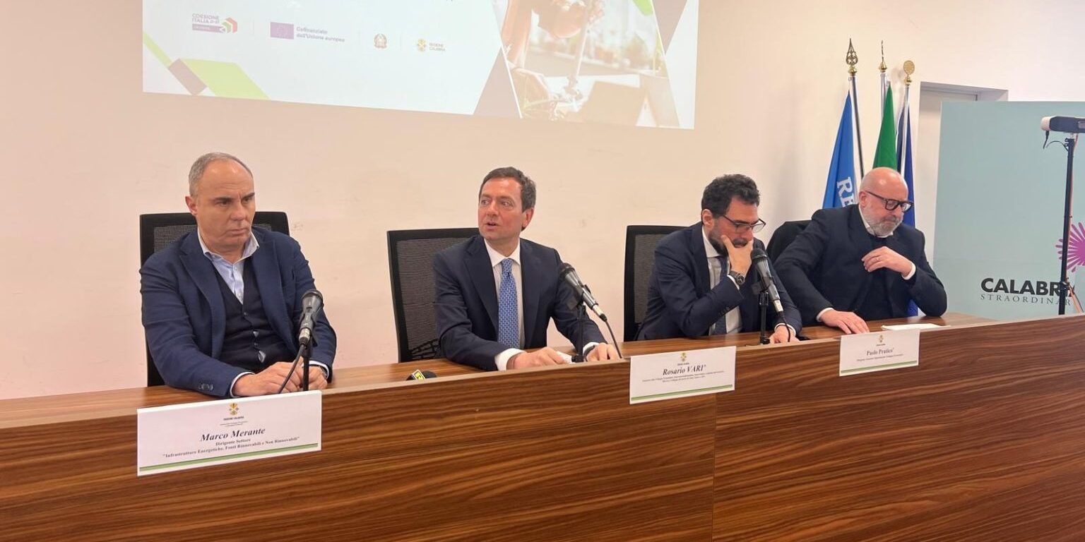 Efficienza energetica e rinnovabili per le imprese, la Regione istituisce un fondo da 45 milioni