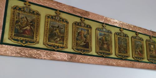 Artisti "dentro". La "Via Crucis" dipinta dai detenuti a Catanzaro