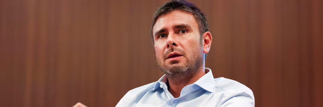 Di Battista: «Mi sento meglio, venerdì parto da Cuba»