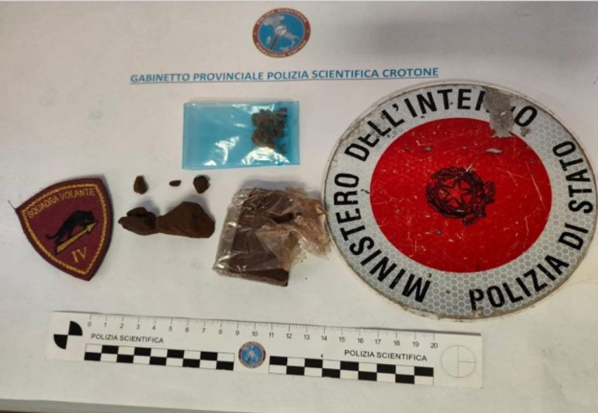 Operazione antidroga a Crotone, in manette due pusher