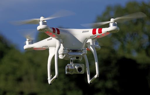 Un drone a Lamezia Terme per stanare i “furbetti” delle misure anti-Coronavirus