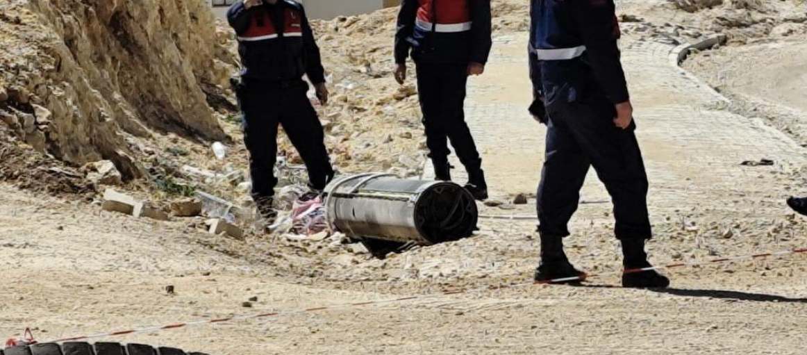 Iran, la Nato abbatte un altro missile diretto in Turchia