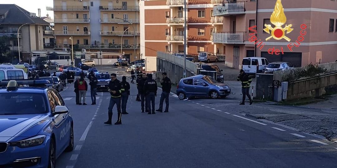 Drammatico incidente stradale nella notte a Lamezia Terme, muore una 26enne