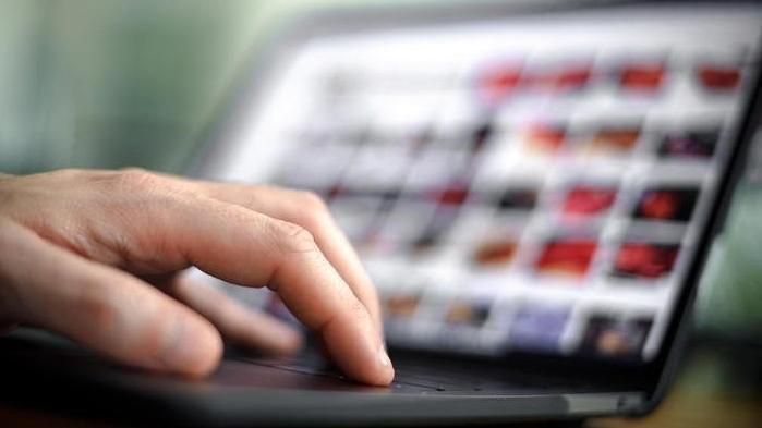 Pedopornografia online, 12 arresti e sequestri in tutta Italia