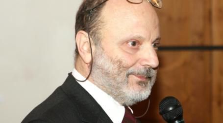 Addio al critico d’arte Tonino Sicoli