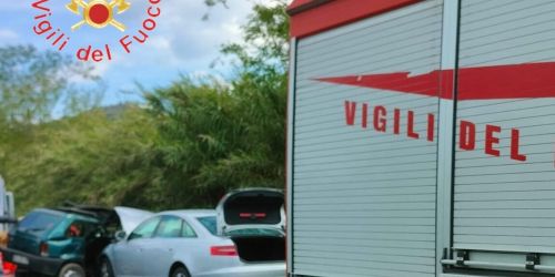 Tragedia sulla statale 18 nel Cosentino: una vittima