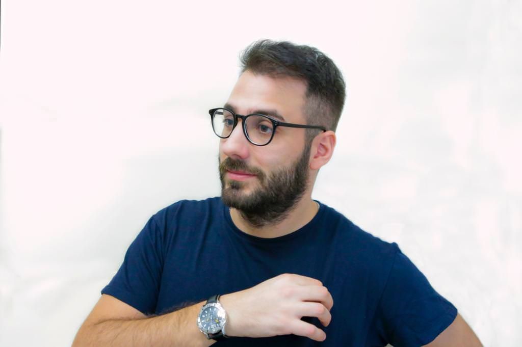 "La prima luna storta", arriva il nuovo romanzo di Giovanni B. Algieri