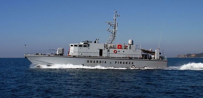 Nuovo sbarco di migranti, rintracciati 26 iracheni a Crotone