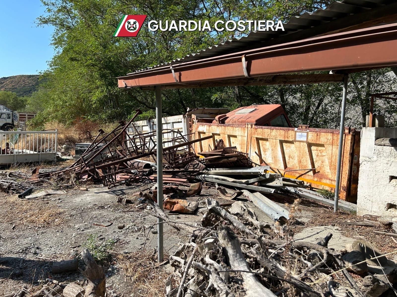 Rifiuti pericolosi e scarichi illegali, sigilli a un’azienda a Nocera Terinese