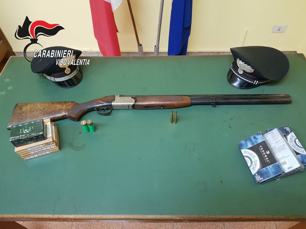 Padre e figlio arrestati per armi nel Vibonese