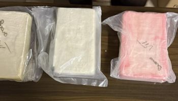 Perquisizione di un’auto sospetta, sequestrati 3,3 kg di cocaina