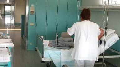 Diagnosi inspiegabili e una morte sospetta, 5 medici indagati a Locri