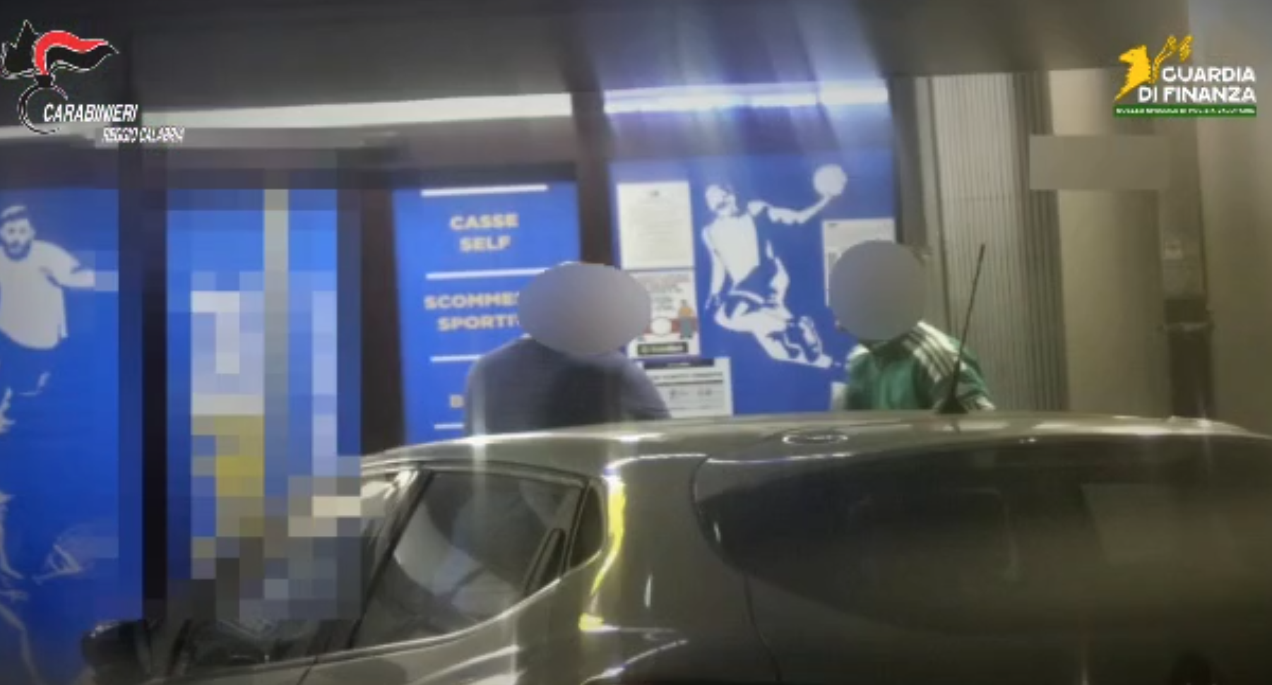 A Reggio la frode sportiva diretta da un arbitro: fino a 10mila euro per una partita “pilotata” – VIDEO