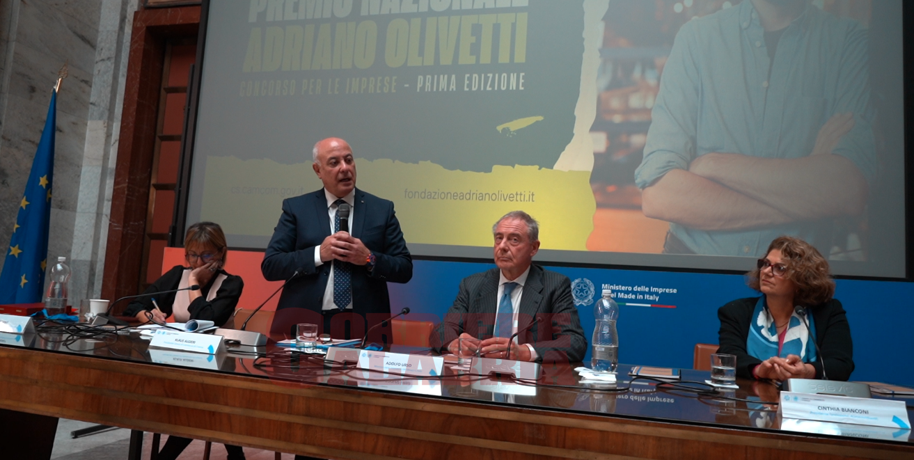 Premio Olivetti, il ministro Urso si complimenta con la Camera di Commercio di Cosenza: «una prima edizione di successo»