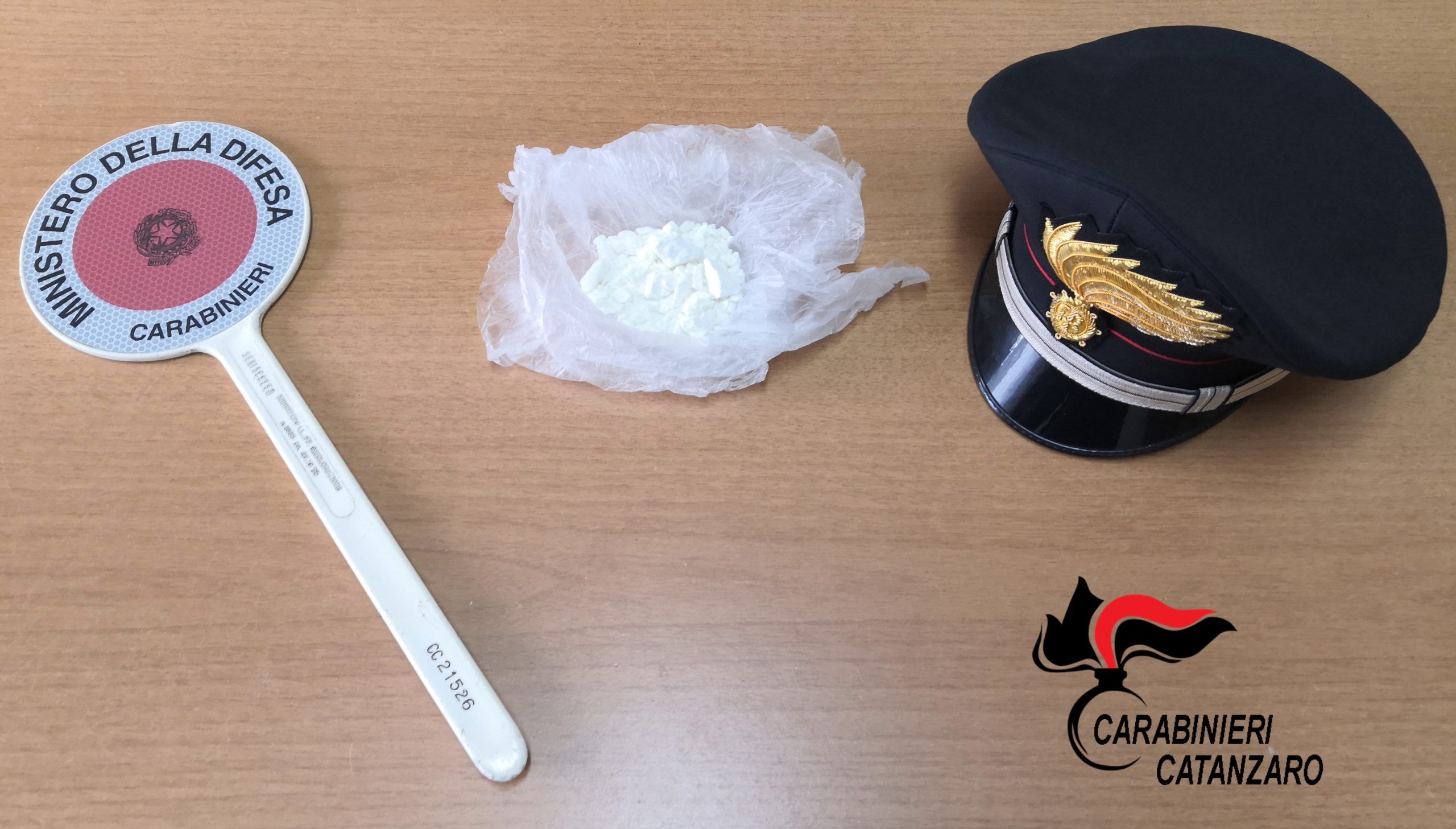 Trovati con 50 grammi di cocaina, arrestati padre e figlio nel Catanzarese