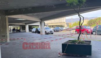 Cosenza, il degrado della stazione di Vaglio Lise: responsabilità divise e soluzioni assenti – FOTO E VIDEO