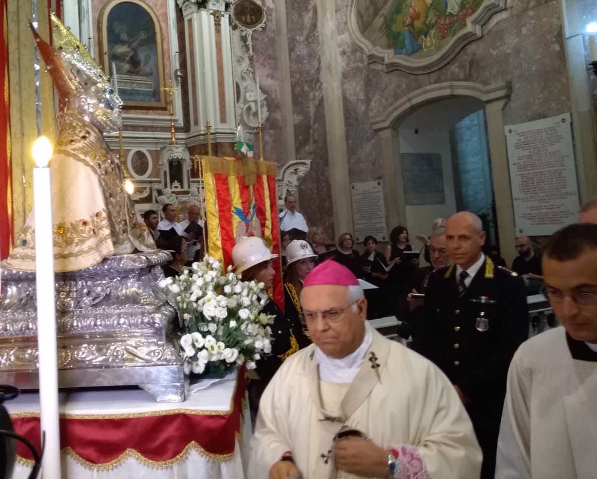 Bertolone: «Costruiamo insieme la civiltà dell’amore a Catanzaro»