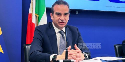 Occhiuto alta velocità