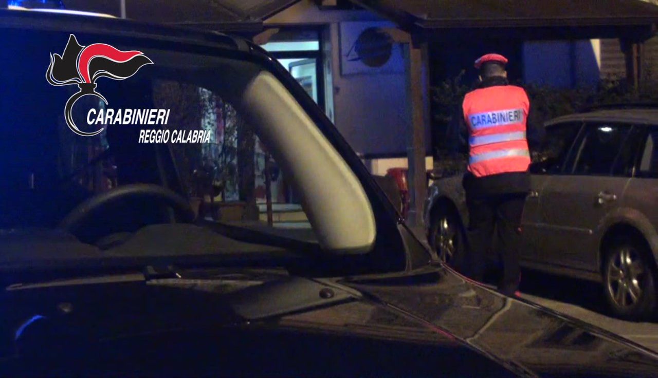 Palmi, un arresto per ricettazione e sei denunce durante le festività