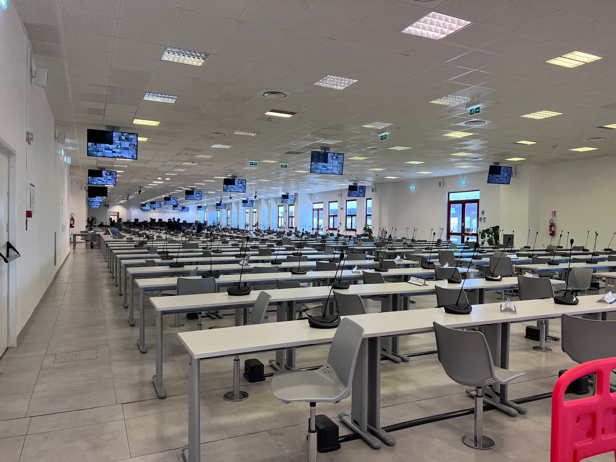 Cosenza, vittima di usura pensa al suicidio. «Tartassata per la restituzione di un prestito»