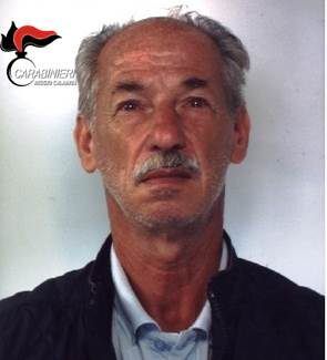 Nascondeva fucile clandestino in una legnaia: in manette 65enne