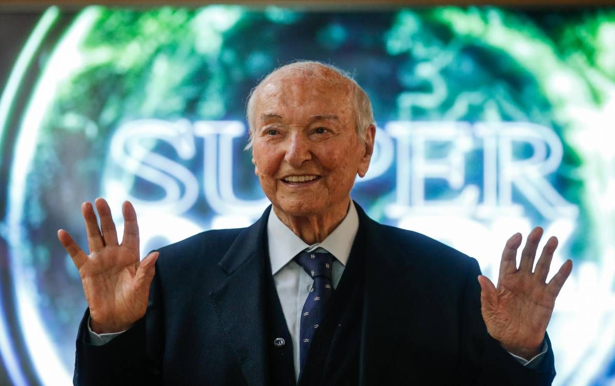 Cosenza, il Planetario dedicato a Piero Angela, Caruso: «Esempio per l’Italia»