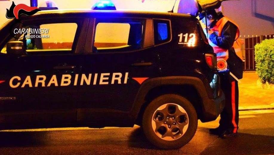 Controlli dei carabinieri nella Piana di Gioia, 5 arresti e 8 denunce