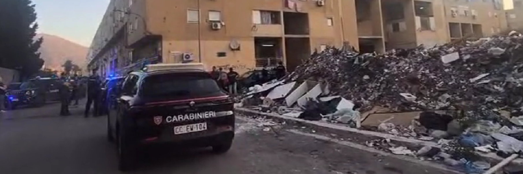 Palermo, maxi blitz contro la banda del kalashnikov: 15 fermi – VIDEO