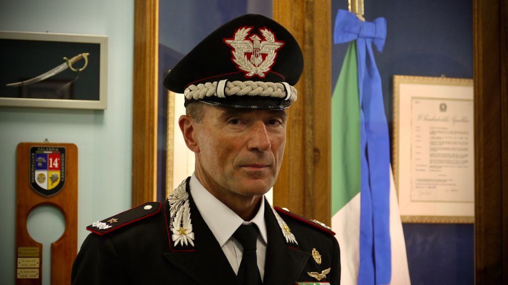 Vibo, il Generale Andrea Paterna saluta il Comando dei carabinieri – FOTO