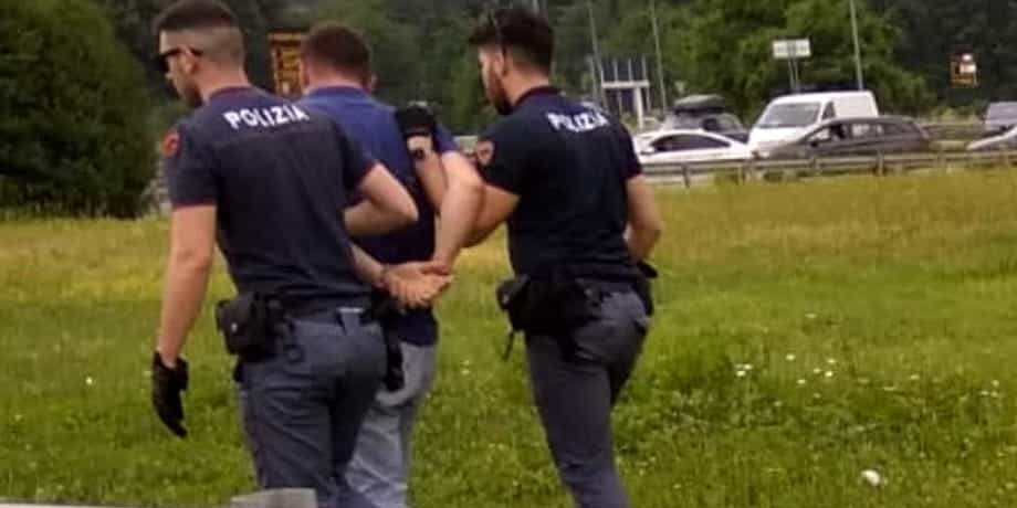 Cosenza, non si ferma all’alt: arrestato – VIDEO