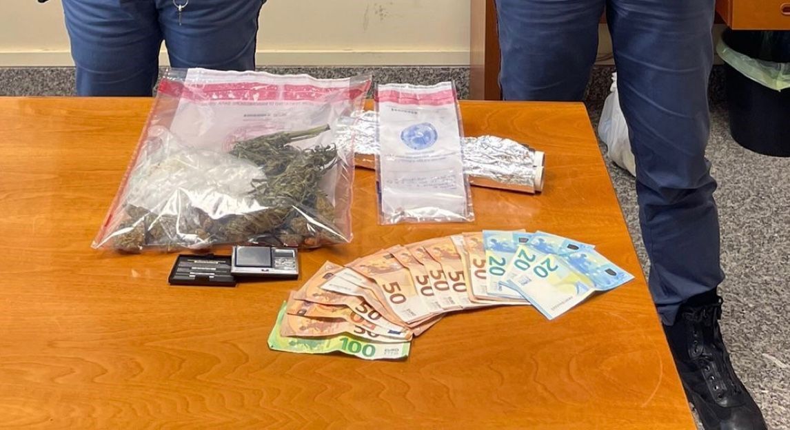 Deteneva per lo spaccio eroina e marijuana: un arresto nel Vibonese