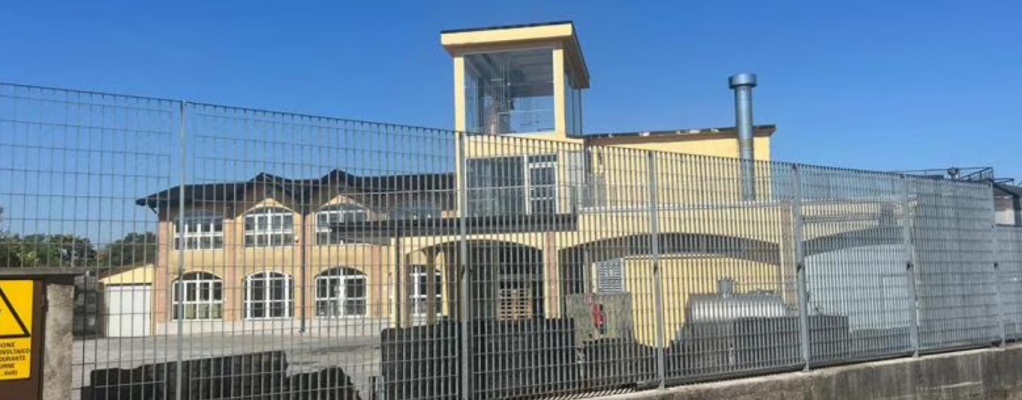 Cade in un serbatoio, morto operaio di una distilleria