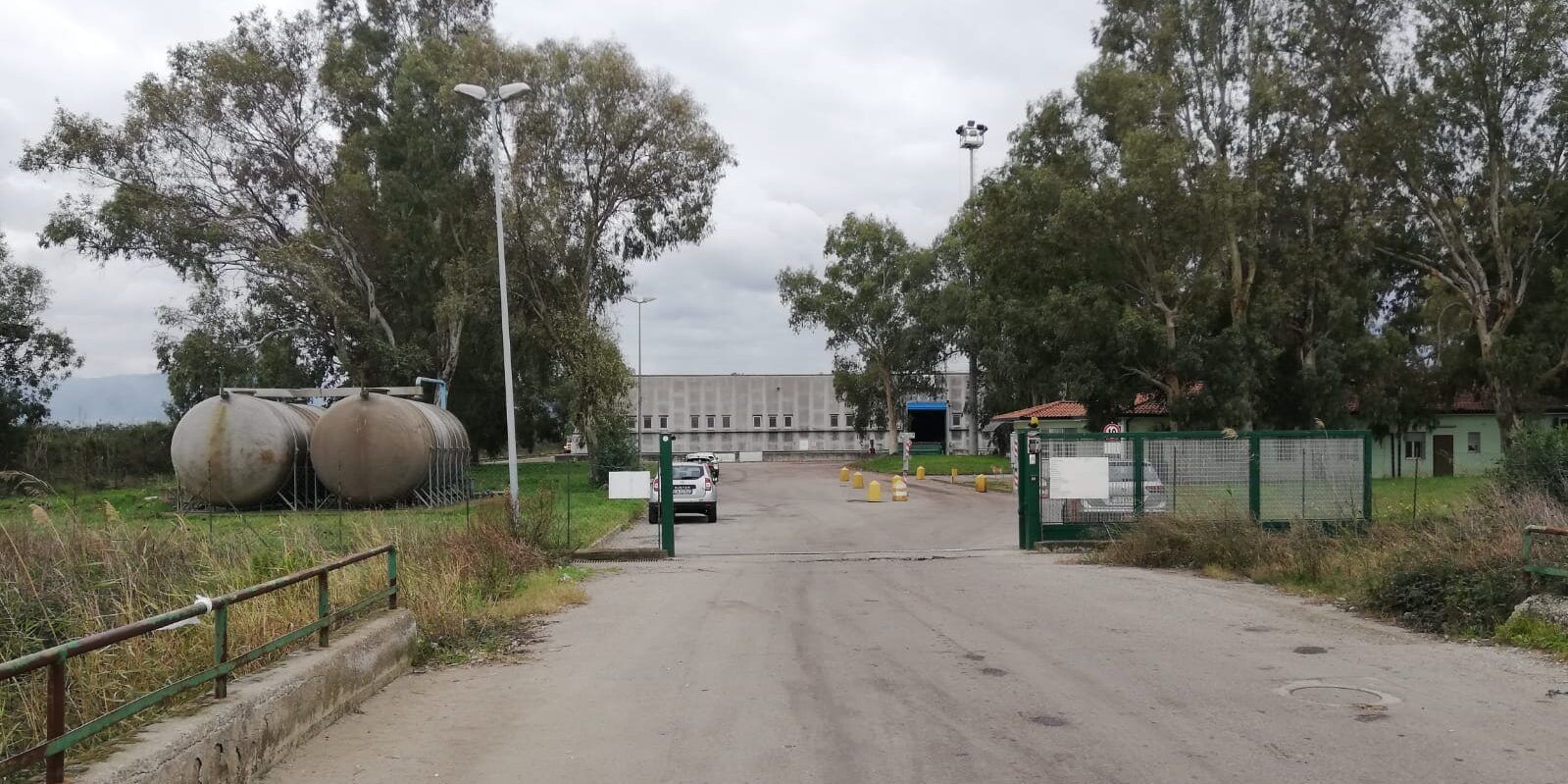 Da Lamezia pronto il blocco rifiuti. «Basta servizi gratuiti, gli incapaci si facciano da parte»