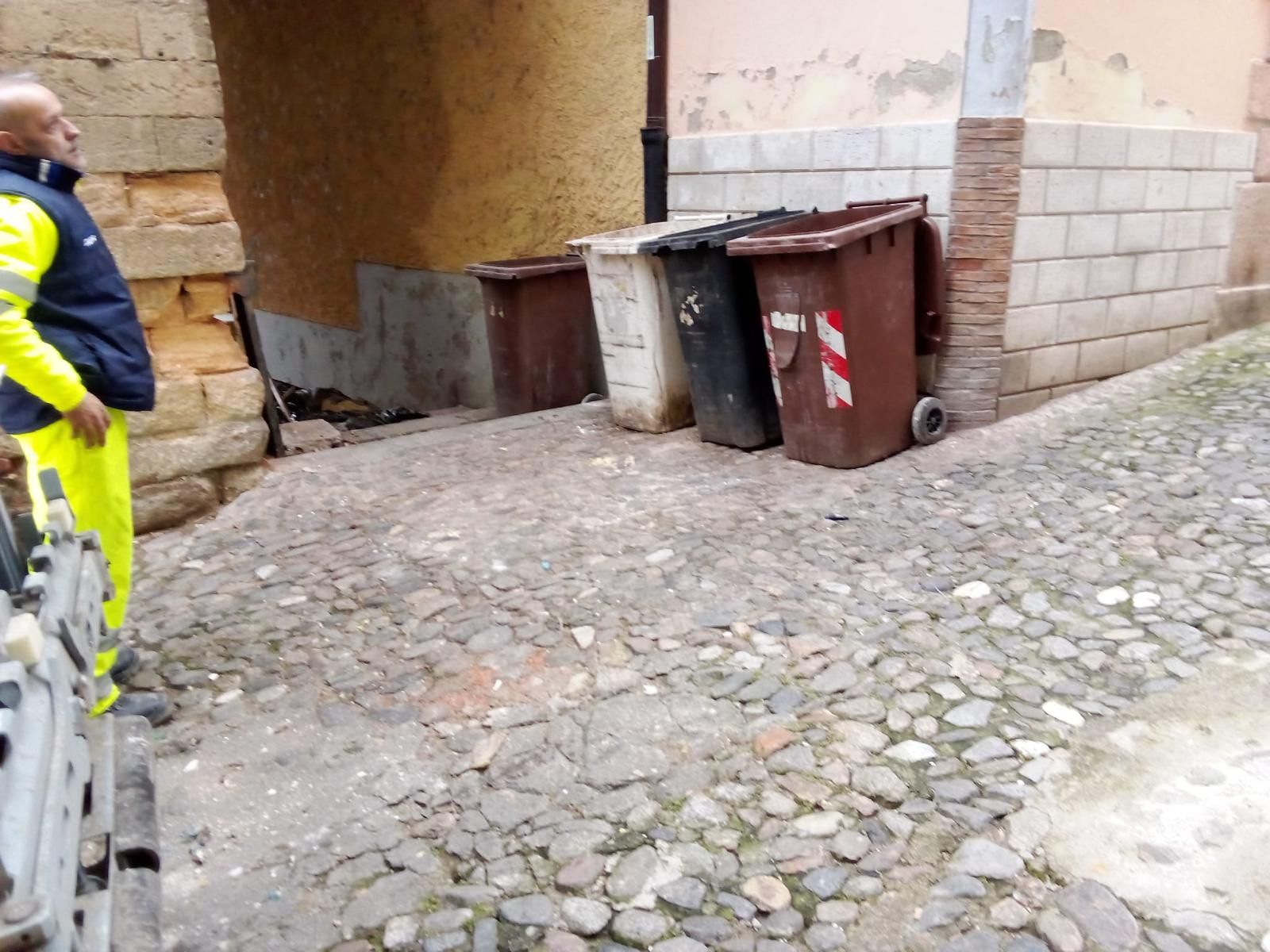 Via Padolisi bonificata, la rabbia di De Cicco: «Quante telecamere ci vorrebbero a Cosenza?»