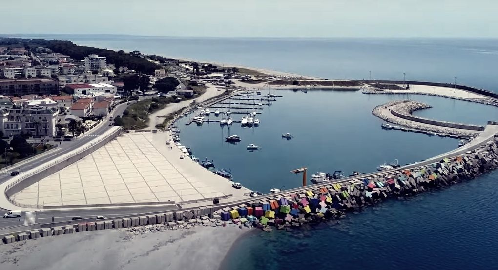 La “torta” per gli «amici di Catanzaro», l’implicita minaccia all’imprenditore e l’ombra dei Barilari-Foschini