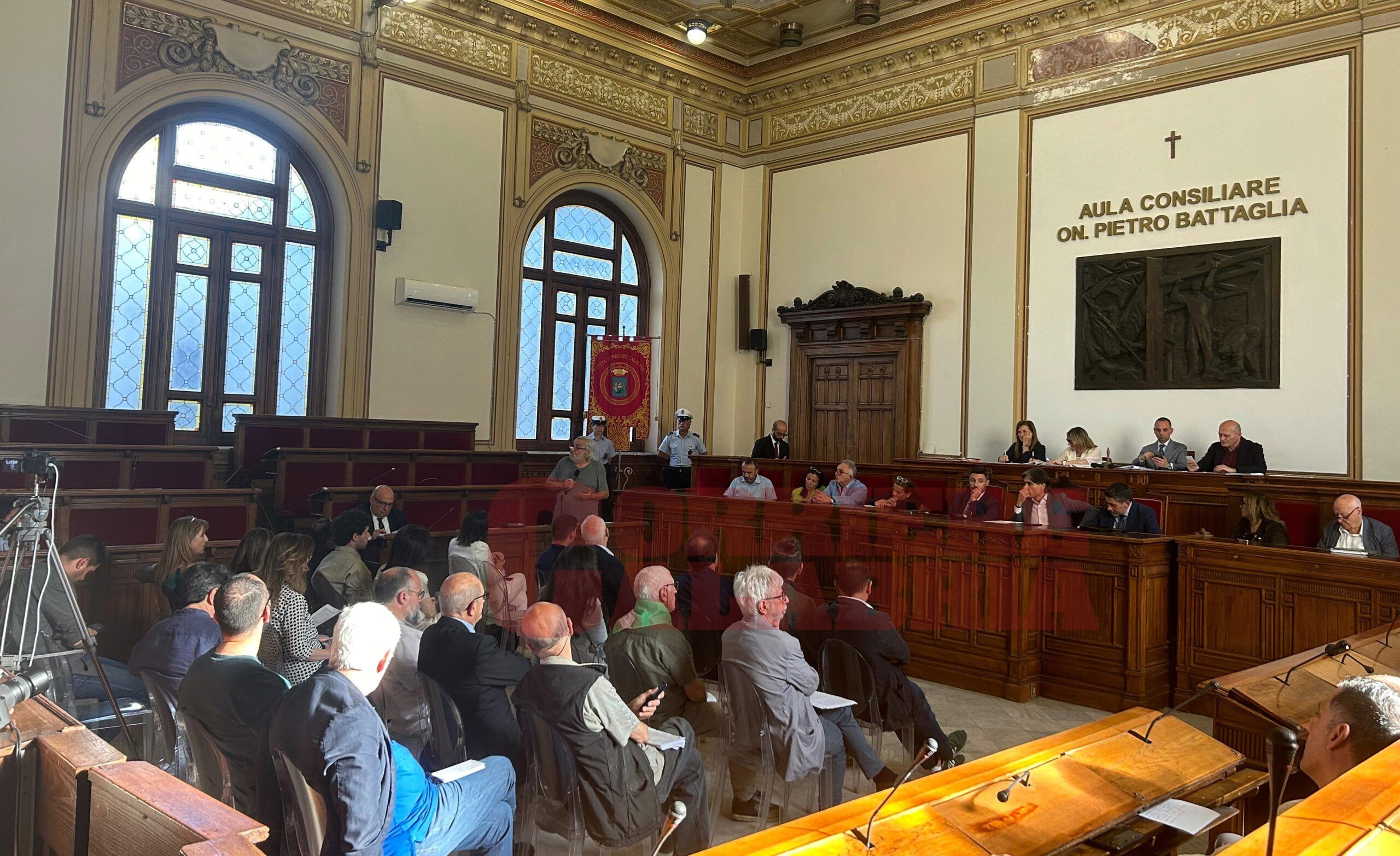 A Reggio Calabria un consiglio comunale aperto sul Ponte sullo Stretto. Falcomatà: «Da noi un secco no»