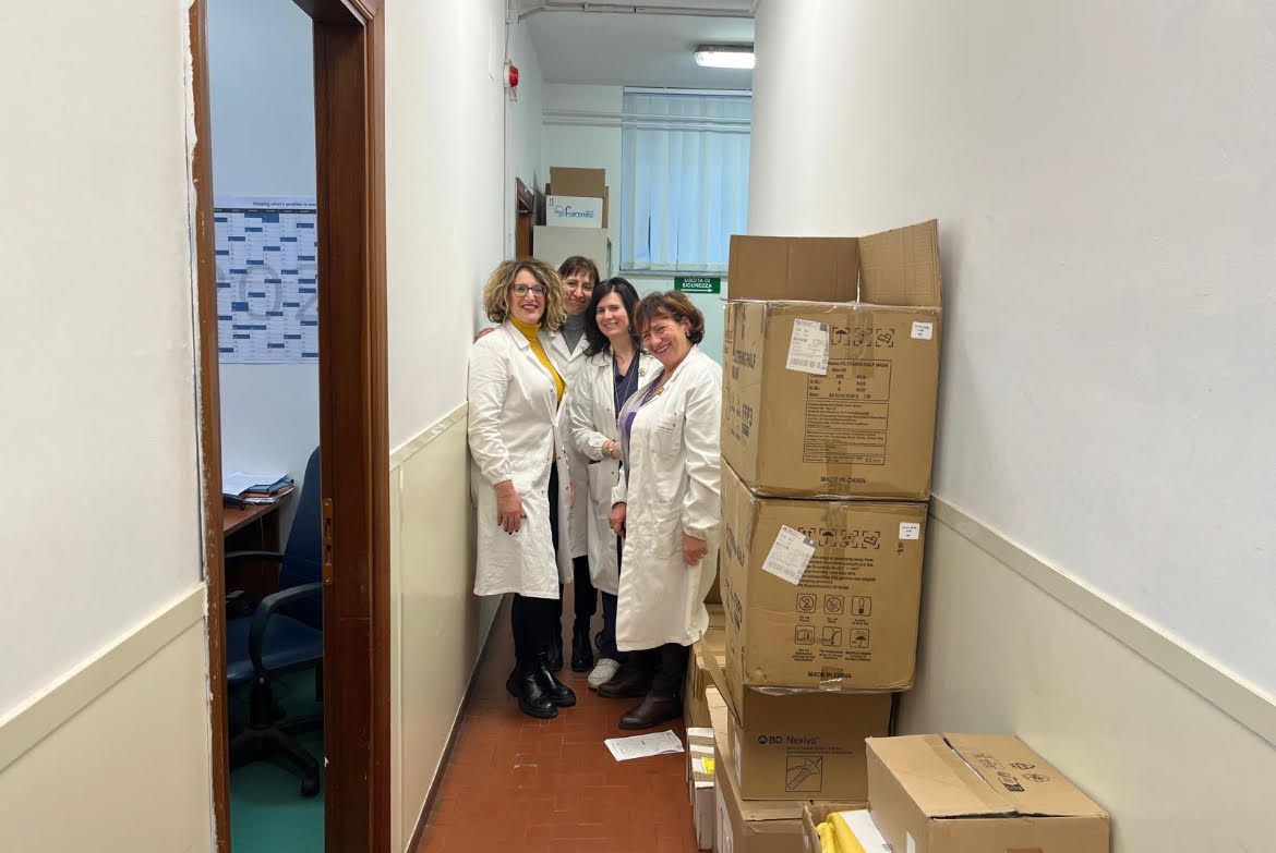 Ospedale di Crotone, Farmacia declassata. Operatrici contro il commissario Asp