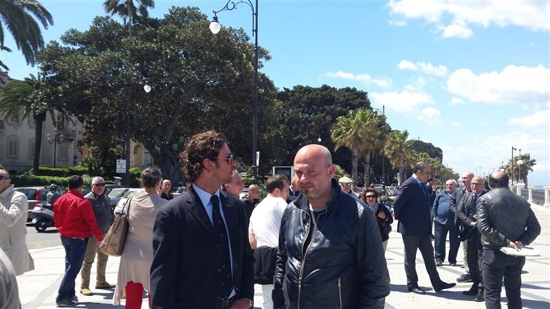 A Reggio l'omaggio dei "camerati" al Duce