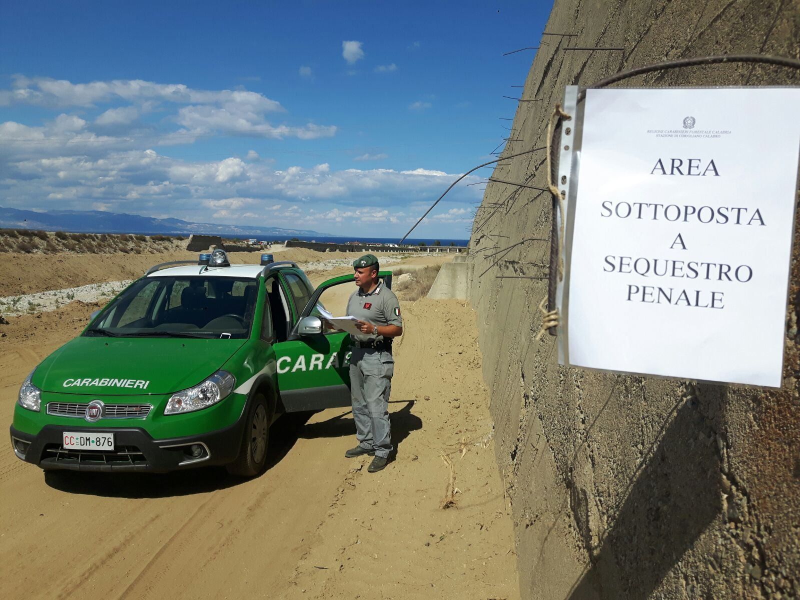 Discarica tra i lavori per l'alluvione, denunciati manager della Regione