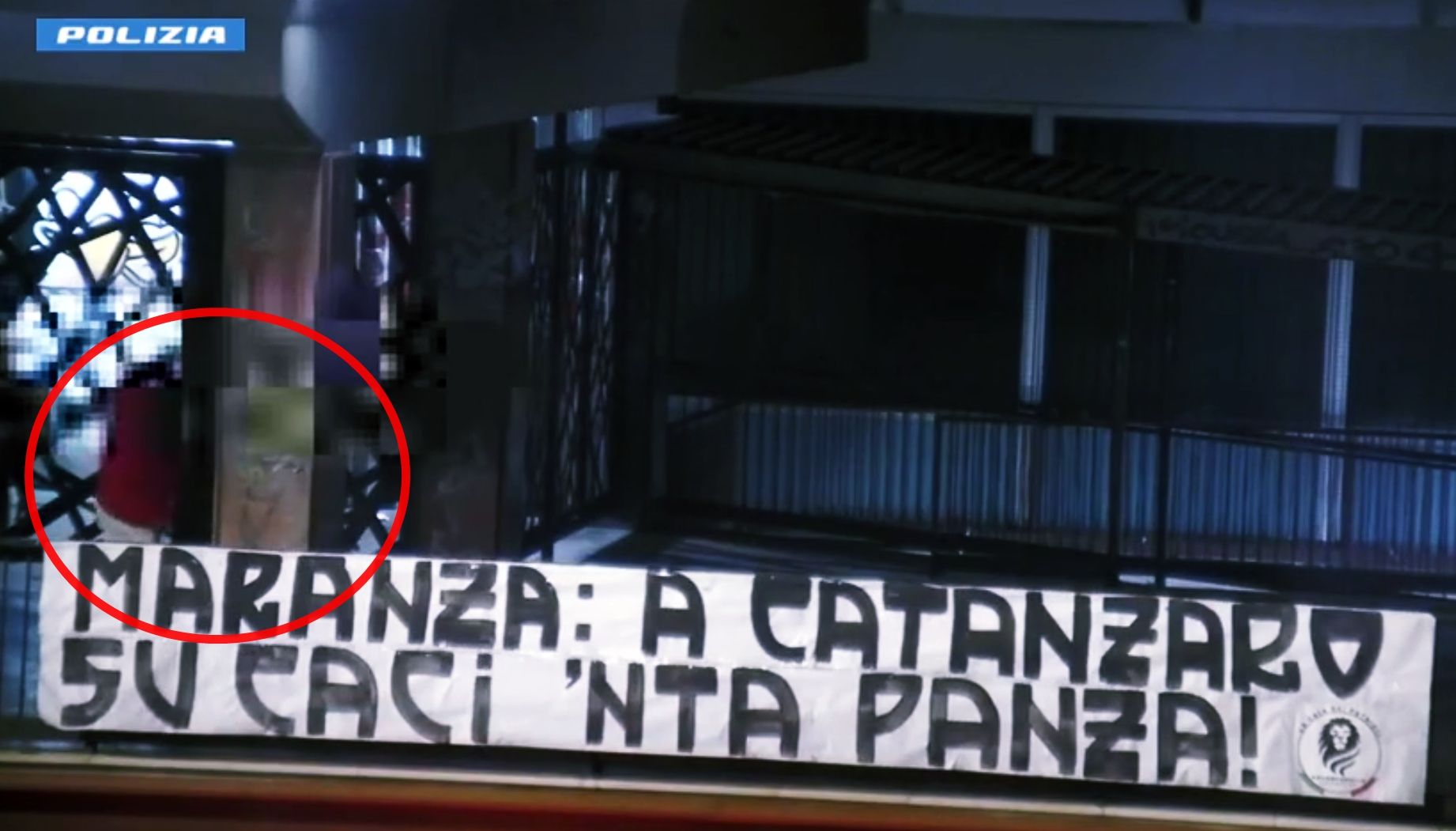 «Sei un maranza?», poi l’aggressione. Notte di violenza fascista a Catanzaro, tre arresti