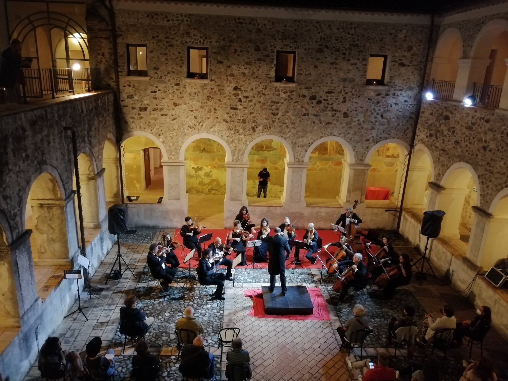 “Reading”, venerdì riapre i battenti a Casali del Manco il Festival della Lettura