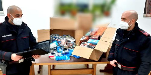 sequestro-articoli-carabinieri