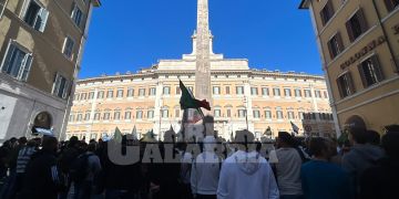 Caro vita, agricoltori e autotrasportatori in piazza a Roma. Fedralog convocata al Mit, ma la protesta continua – VIDEO